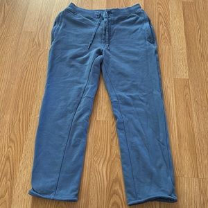 Lululemon Men’s City Sweat Joggers that tighten at bottom